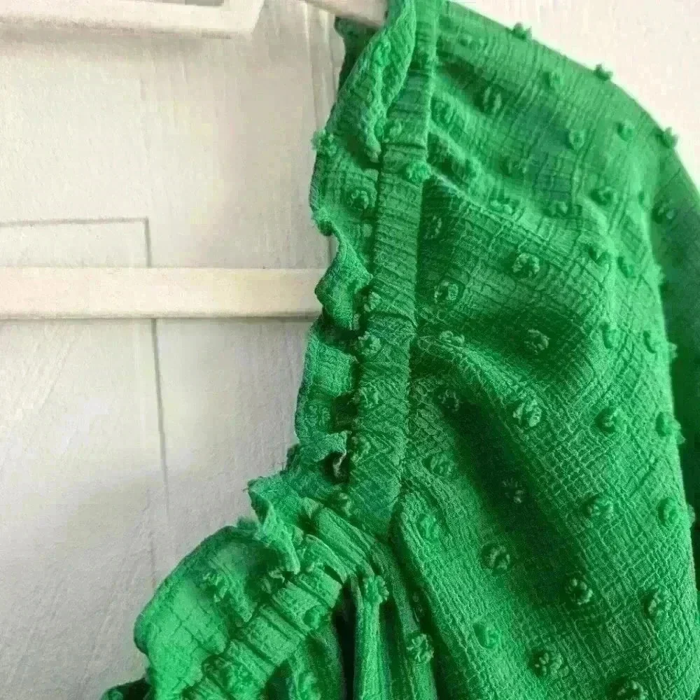 CeCe Lush Greem Boat Neck Puff Sleeve Top Size 3X - Picture 3 of 10